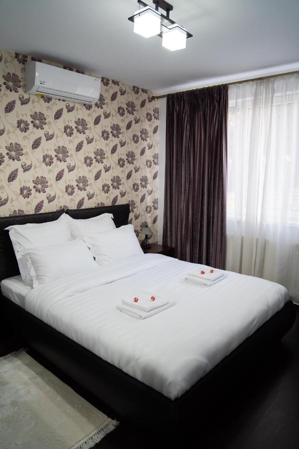 Ultracentral Golden Apartament 2 Suceava Eksteriør billede