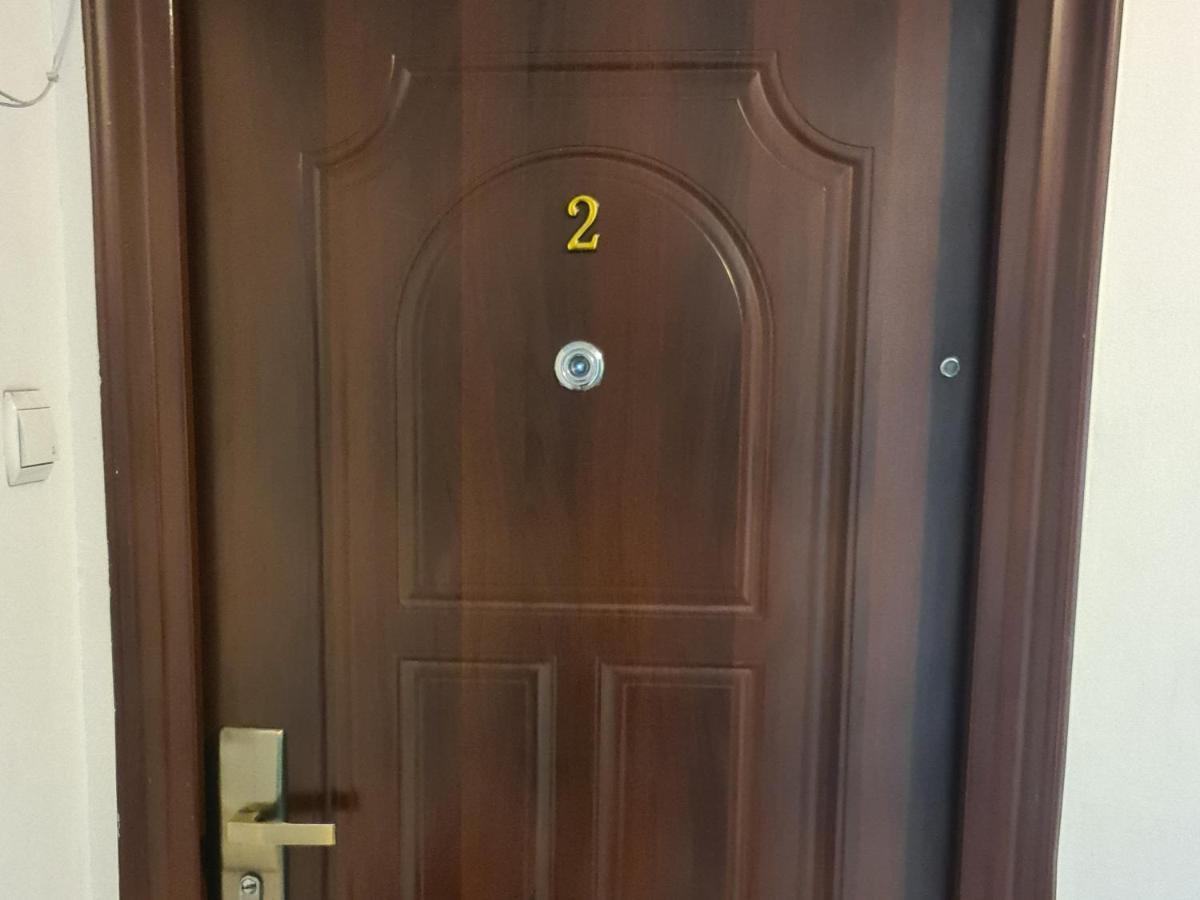 Ultracentral Golden Apartament 2 Suceava Eksteriør billede